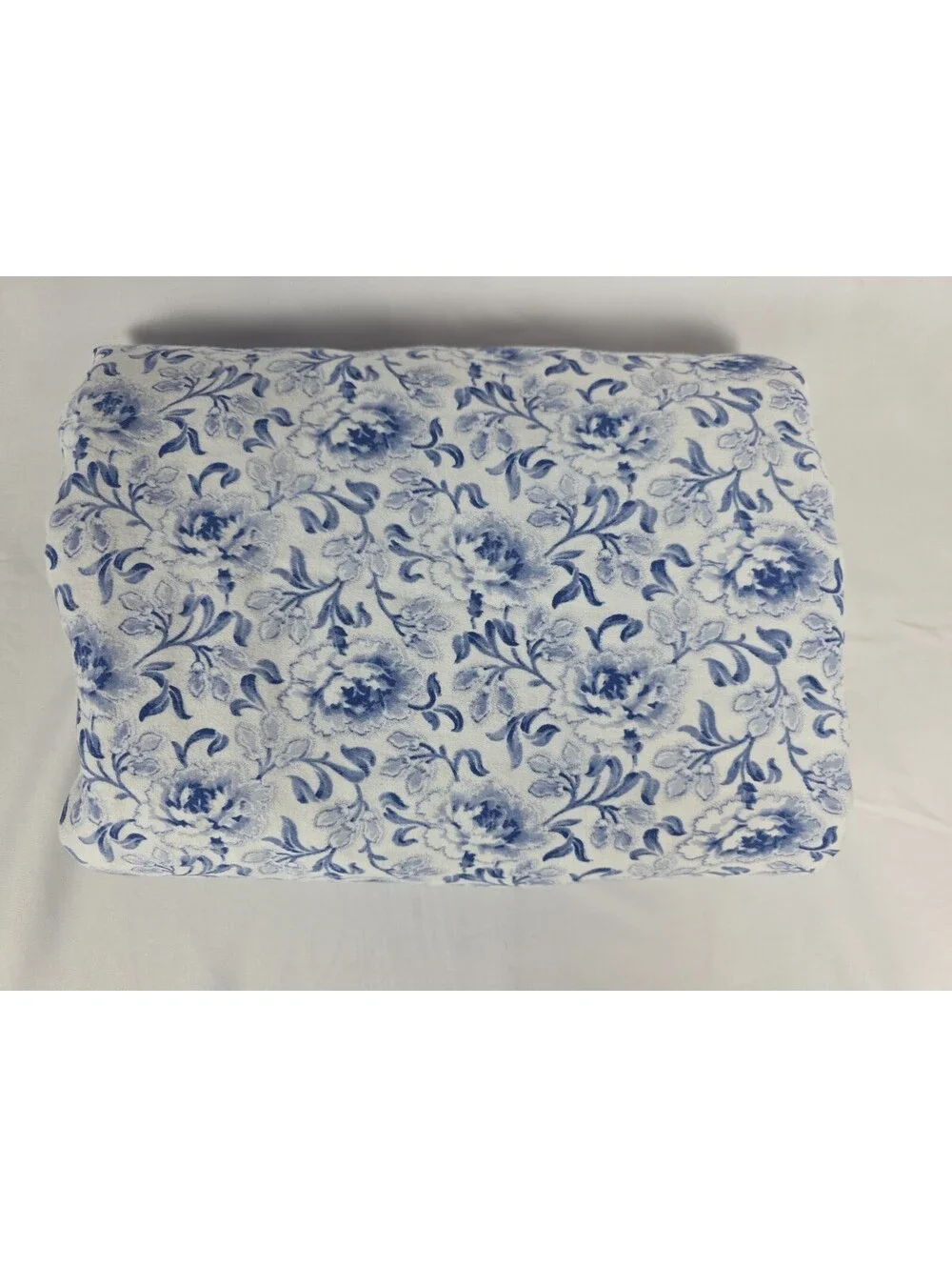 Laura Ashley beautiful top